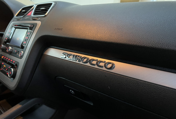 Volkswagen Scirocco  II 2.0 TDI R-LINE DSG6 140 cv 
