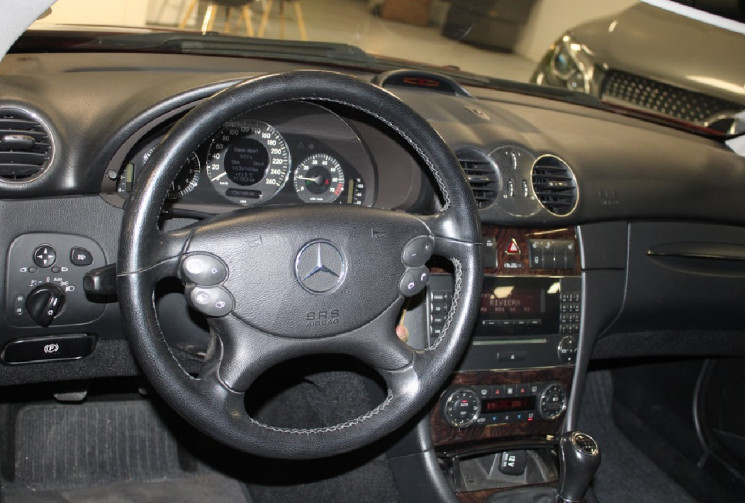 Mercedes CLASSE CLK 220 ELEGANCE