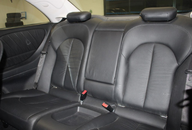 Mercedes CLASSE CLK 220 ELEGANCE