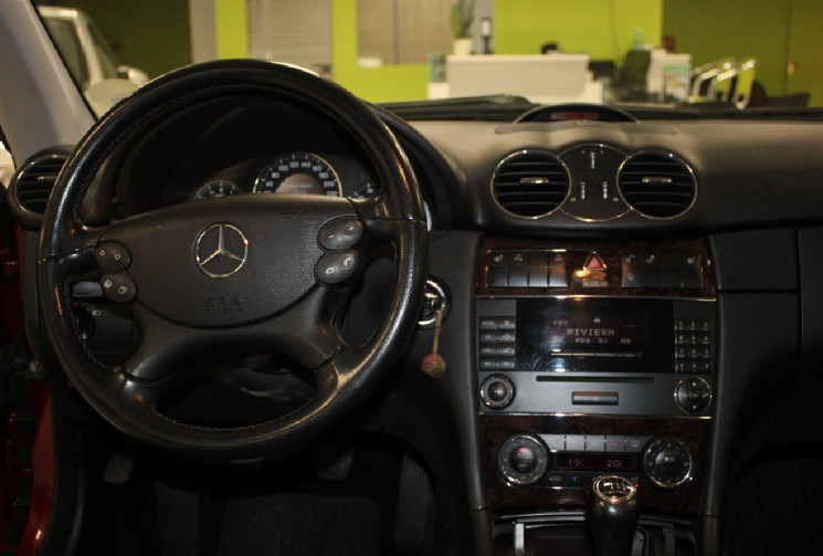 Mercedes CLASSE CLK 220 ELEGANCE