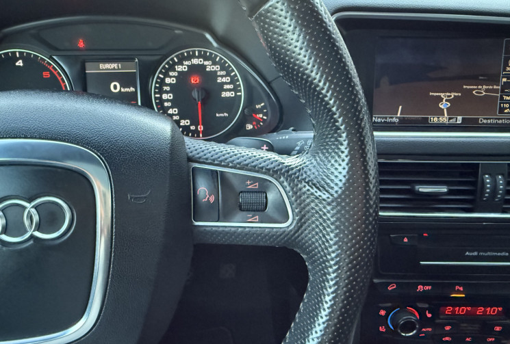 AUDI Q5 3.0 TDI V6 Quattro 239 S-LINE / DOUBLE EMBRAYAGE AUDI NEUF