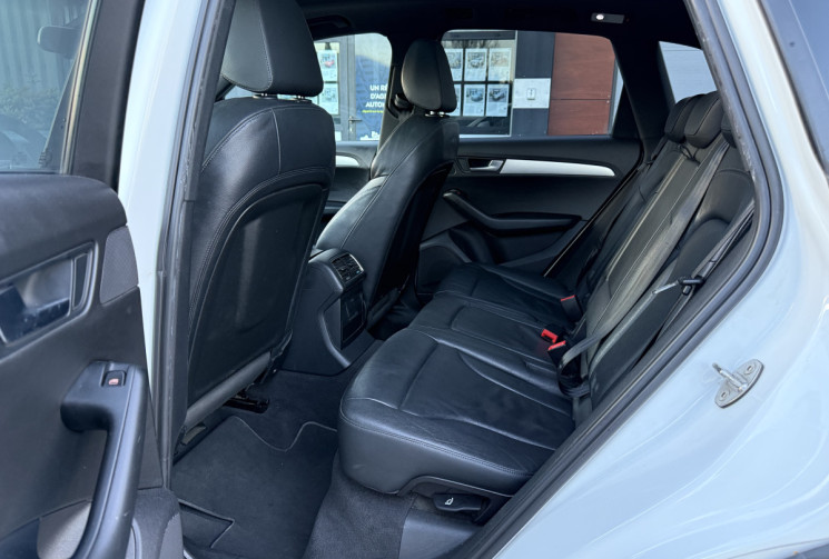 AUDI Q5 3.0 TDI V6 Quattro 239 S-LINE / DOUBLE EMBRAYAGE AUDI NEUF