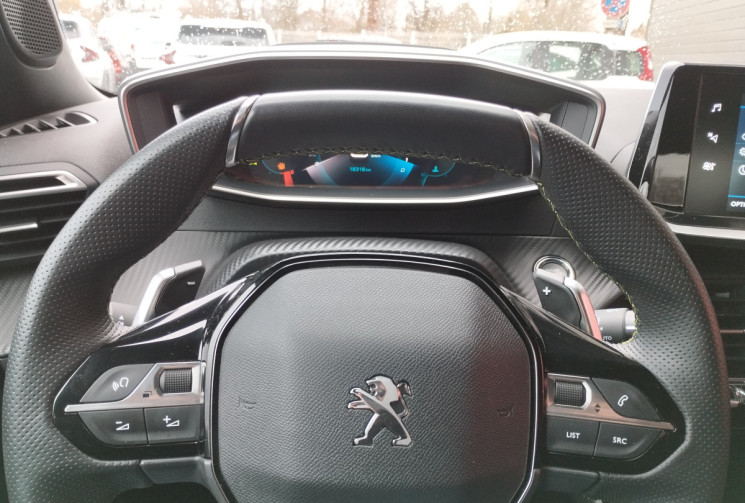 Peugeot 2008 II 1.5 BlueHDi 130 S&S GT EAT8