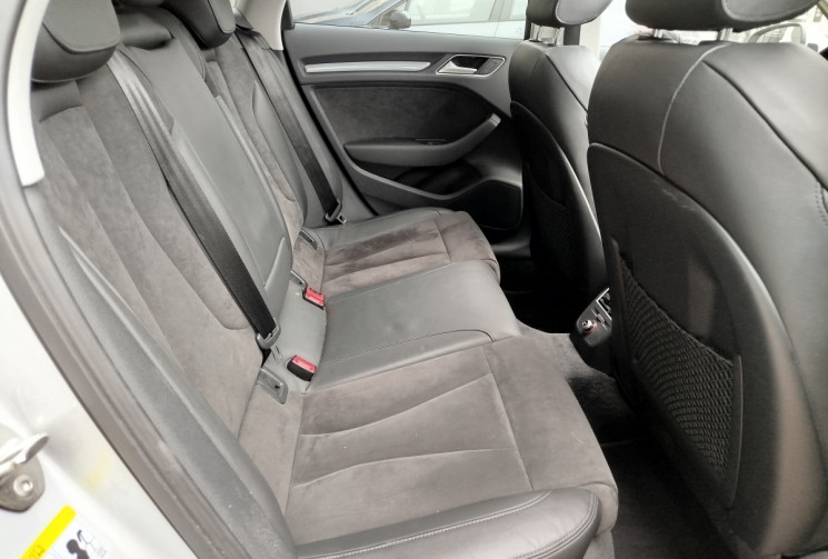 AUDI A3 SPORTBACK 1.8 TFSI  180 Ch QUATTRO / S Line 