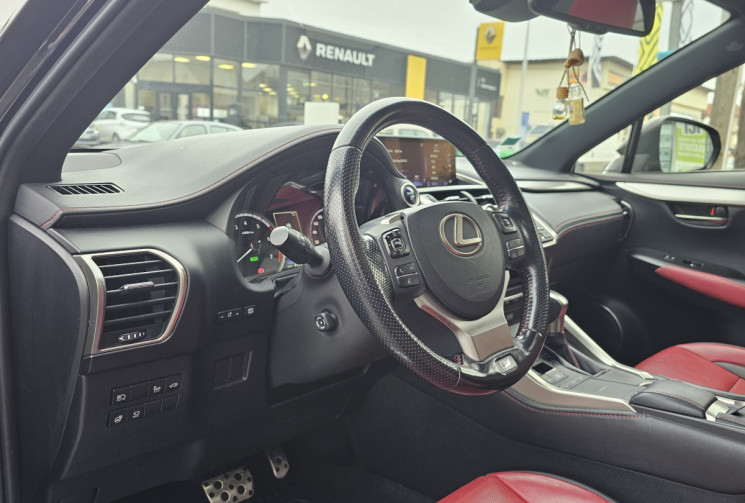 Lexus NX F Sport Executive 300h 2.5 VVT-i 16V 197 Hybrid AWD E-CVT 155 cv Boîte auto