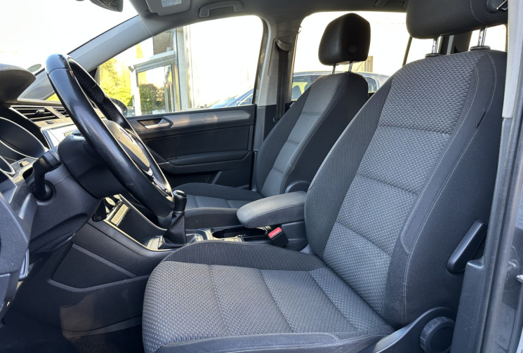 Volkswagen Touran 1.6 TDI 115 CONFORTLINE 7 Places /  Révision + Distri + CT OK / GARANTIE 6 MOIS