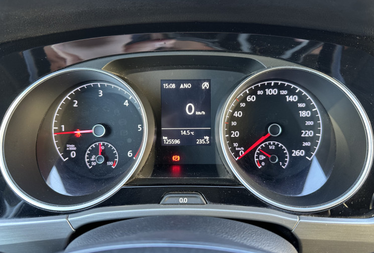 Volkswagen Touran 1.6 TDI 115 CONFORTLINE 7 Places /  Révision + Distri + CT OK / GARANTIE 6 MOIS