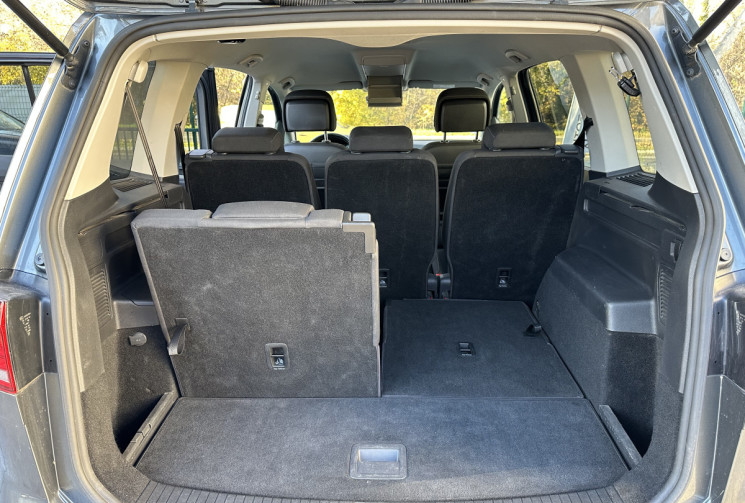 Volkswagen Touran 1.6 TDI 115 CONFORTLINE 7 Places /  Révision + Distri + CT OK / GARANTIE 6 MOIS
