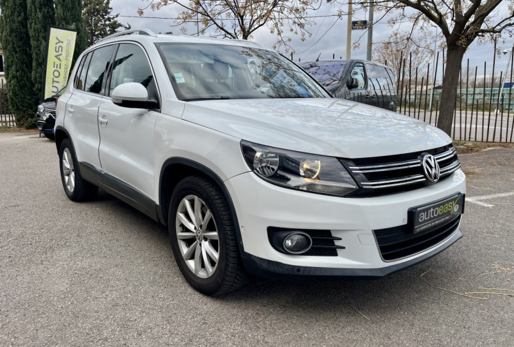 VOLKSWAGEN TIGUAN 2.0 TDI 110ch BlueMotion Technology Sportline / Entretien à jour