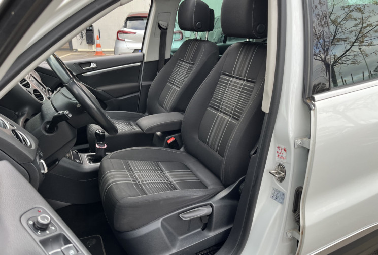 VOLKSWAGEN TIGUAN 2.0 TDI 110ch BlueMotion Technology Sportline / Entretien à jour