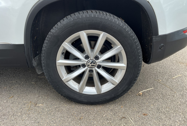 VOLKSWAGEN TIGUAN 2.0 TDI 110ch BlueMotion Technology Sportline / Entretien à jour
