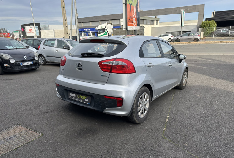 KIA RIO 1.4 CRDi 16V ISG 90