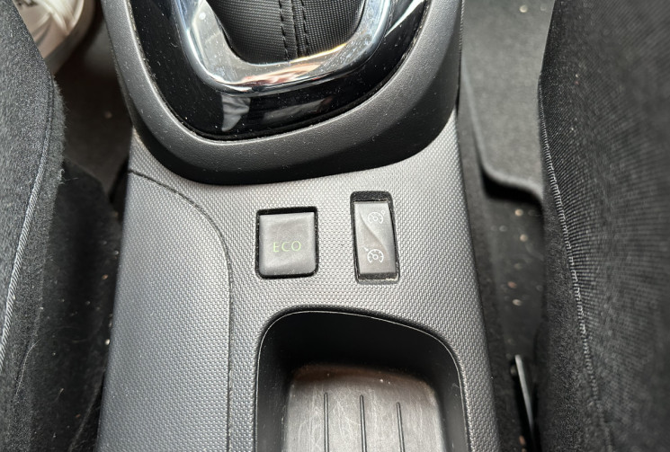 RENAULT CAPTUR 1.2 TCe 16V EDC6 120
