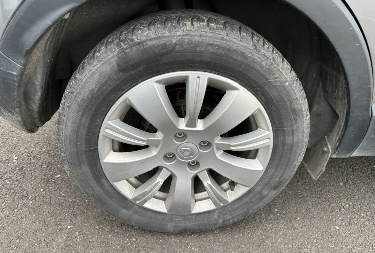 RENAULT CAPTUR 1.2 TCe 16V EDC6 120