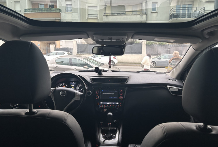 NISSAN QASHQAI 1.6 130 TECKNA TOIT PANORAMIQUE CUIR