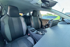 PEUGEOT 3008 1.2 PureTech 130 cv Active S&S EAT8 6cv // Peu kilométré // Courroie de distri neuve