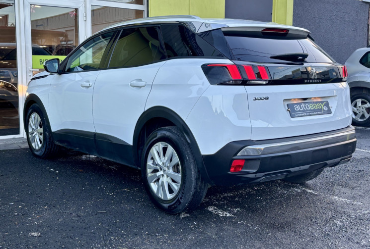 PEUGEOT 3008 1.2 PureTech 130 cv Active S&S EAT8 6cv // Peu kilométré // Courroie de distri neuve