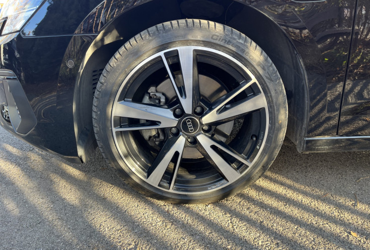 Audi A3 Sportback IV 40 TFSI e 204ch Business line S tronic 6