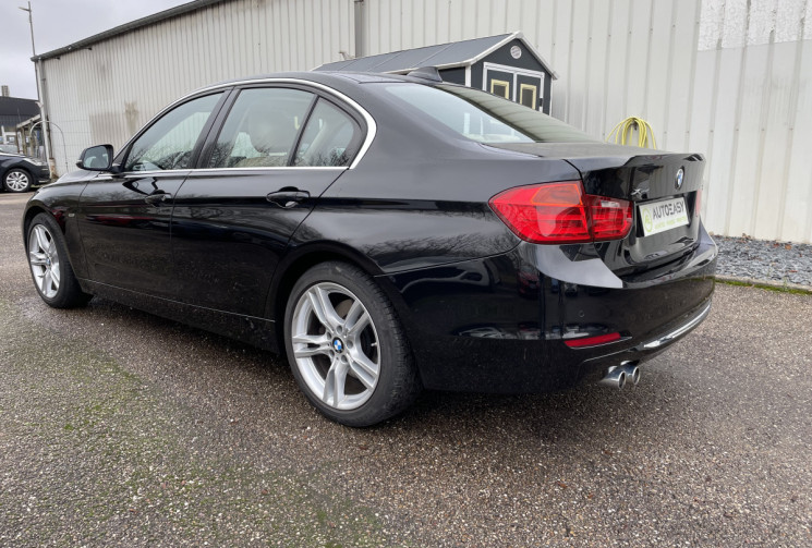 BMW Série 3 (F30) 330dA xDrive 258 ch Luxury/Cuir/Affichage Tête Haute/TO/Sièges chauffants