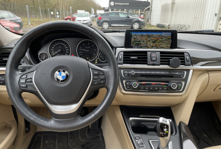 BMW Série 3 (F30) 330dA xDrive 258 ch Luxury/Cuir/Affichage Tête Haute/TO/Sièges chauffants
