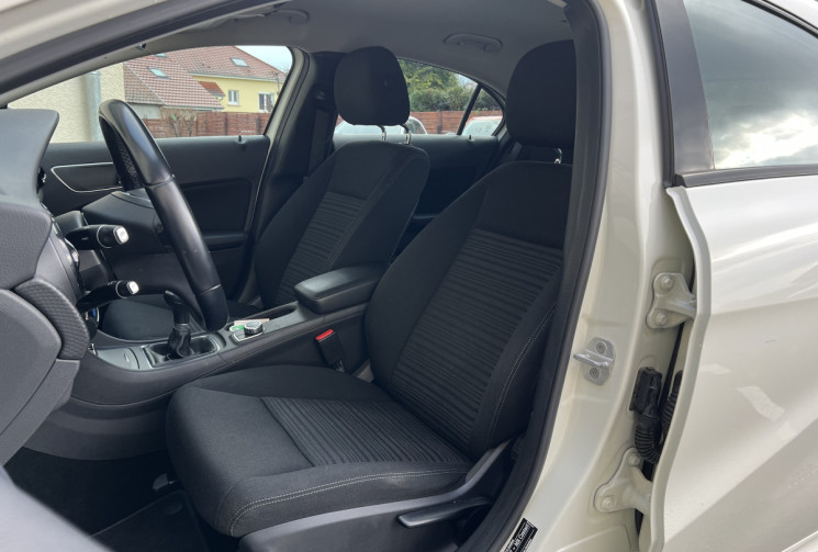 MERCEDES CLASSE A 180 CDi 1.5 BlueEFFICIENCY 109CH