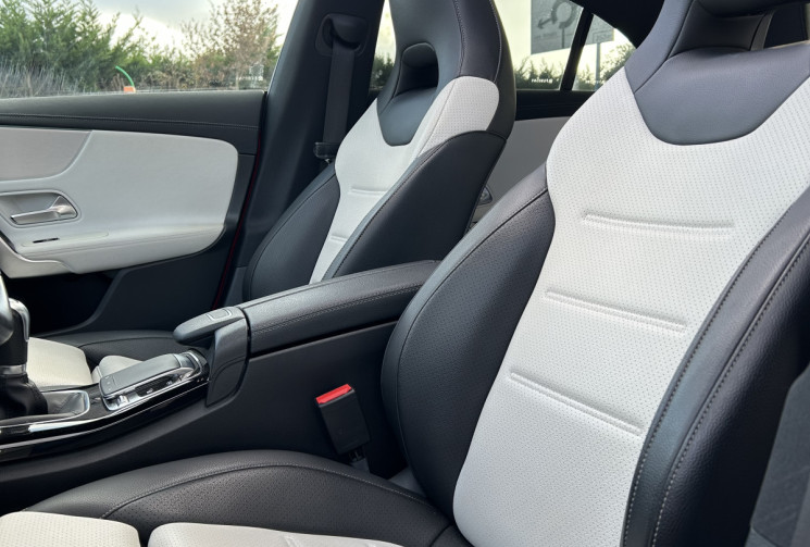 Mercedes CLA 180 AMG Line 136 cv