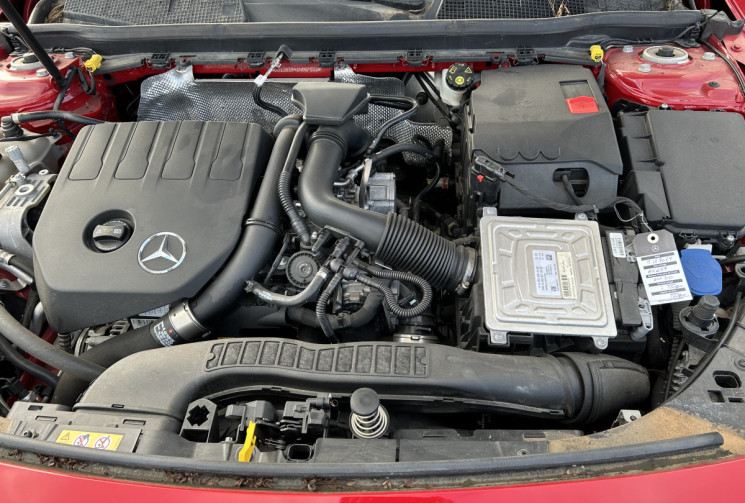 Mercedes CLA 180 AMG Line 136 cv