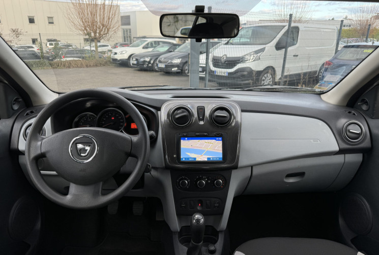 Dacia Sandero 1.2 / 75 CH / LAUREATE 