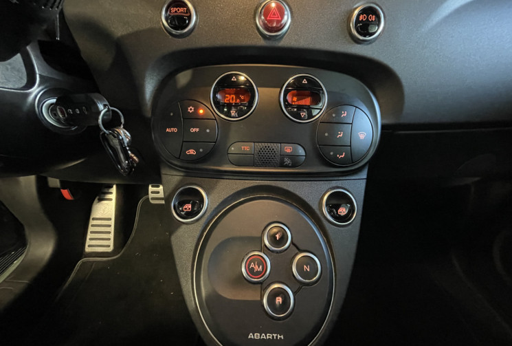 ABARTH 500 1.4 Turbo T-Jet 180 ch 695 70 Anniversario BVA