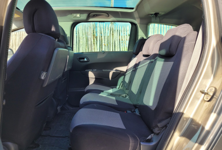 Peugeot 5008 2.0 BlueHdi 150Ch S&S BVM6 ALLURE