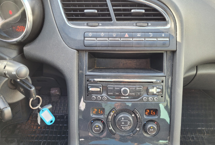 Peugeot 5008 2.0 BlueHdi 150Ch S&S BVM6 ALLURE