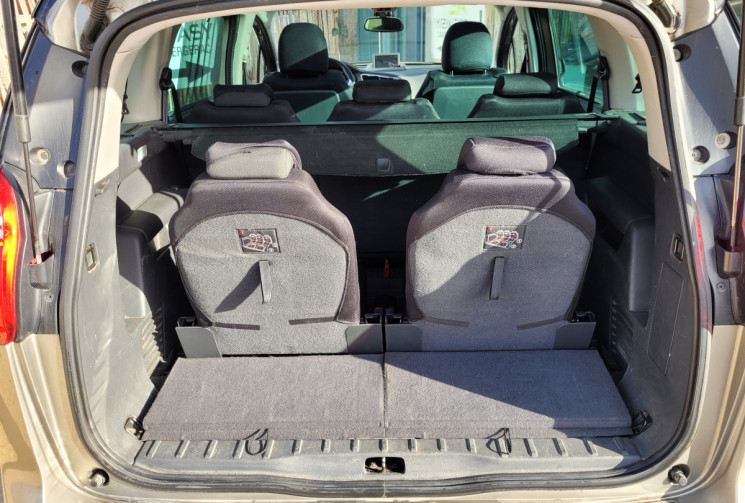 Peugeot 5008 2.0 BlueHdi 150Ch S&S BVM6 ALLURE