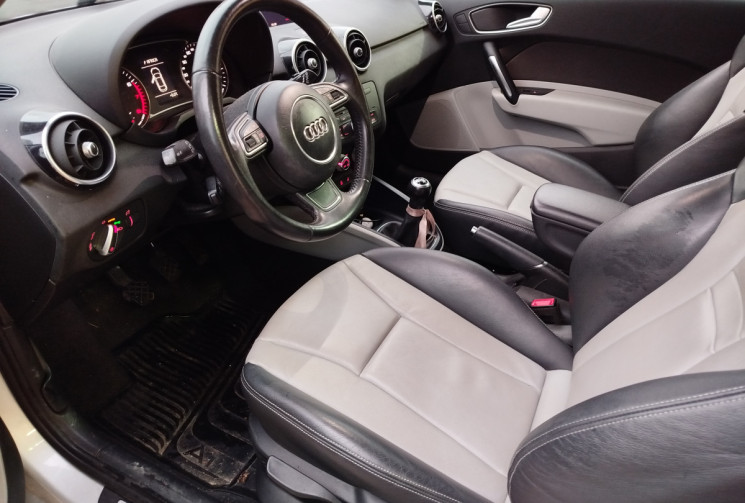 Audi A1 AMBITION LUXE 122 Ch / 3 porte 
