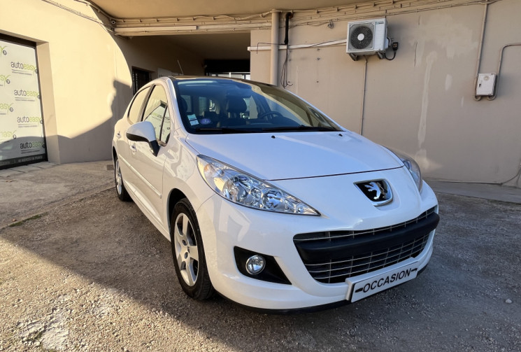 Peugeot 207 1.6 VTi ALLURE 120 ch / CT VIERGE / 100200KM