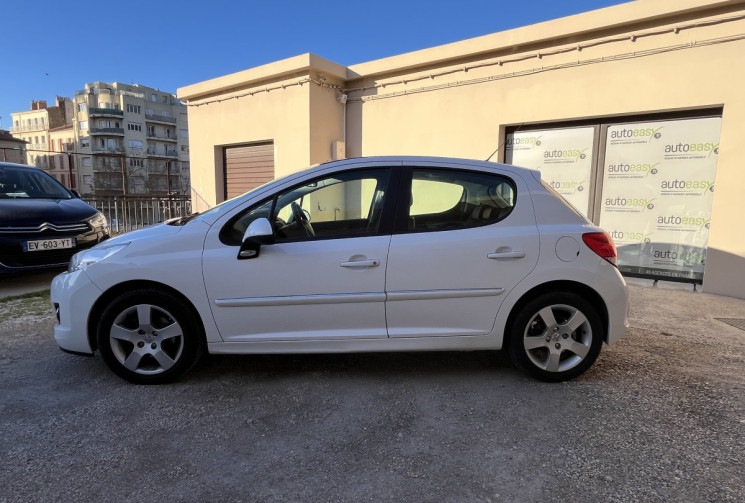 Peugeot 207 1.6 VTi ALLURE 120 ch / CT VIERGE / 100200KM