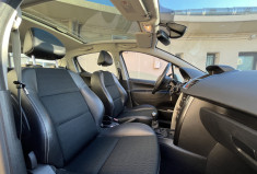 Peugeot 207 1.6 VTi ALLURE 120 ch / CT VIERGE / 100200KM
