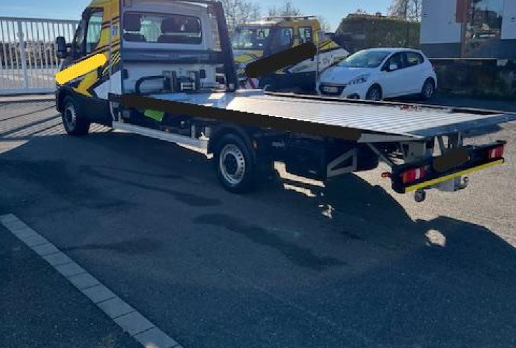IVECO DAILY DEPANNEUSE JONUF SIMPLE CABINE 175 CV 