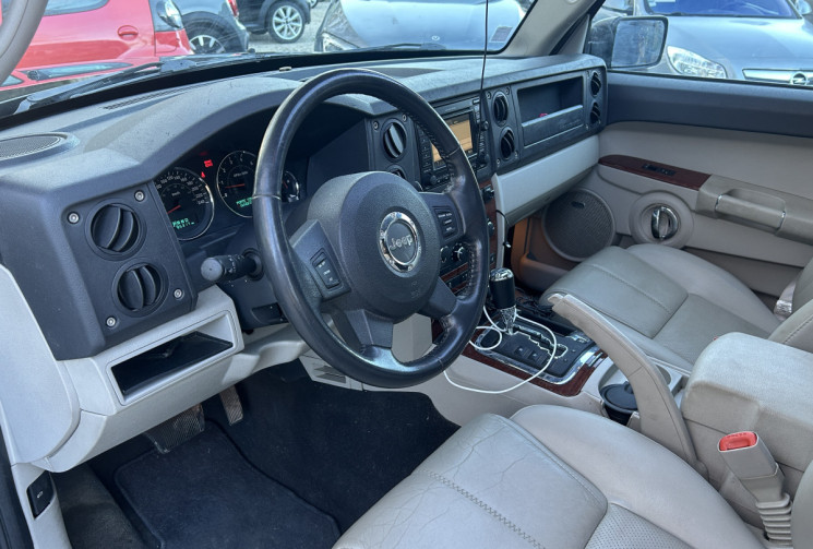 Jeep COMMANDER 3.0 CRD V6 4WD 218 Limited sièges électriques / Toit ouvrant