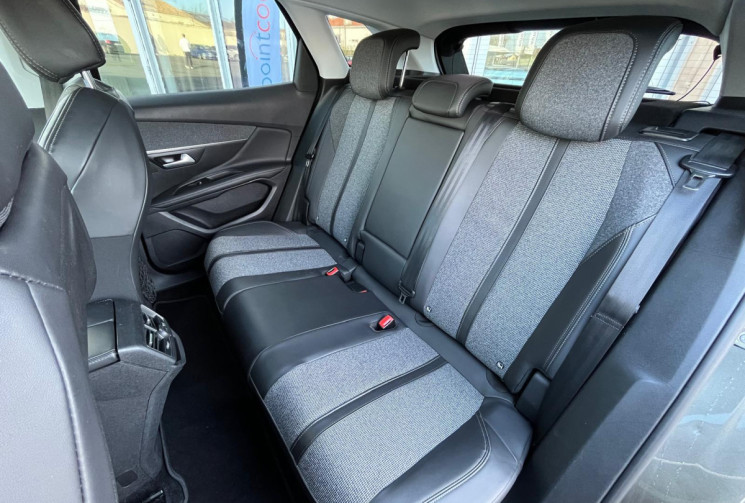 PEUGEOT 3008 II BOITE AUTO 1.5 HDI 130CV EAT8 ALLURE  (GPS - CAMERA - CARPLAY) - GARANTIE 12 MOIS