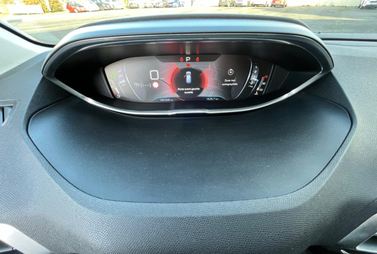 PEUGEOT 3008 II BOITE AUTO 1.5 HDI 130CV EAT8 ALLURE  (GPS - CAMERA - CARPLAY) - GARANTIE 12 MOIS