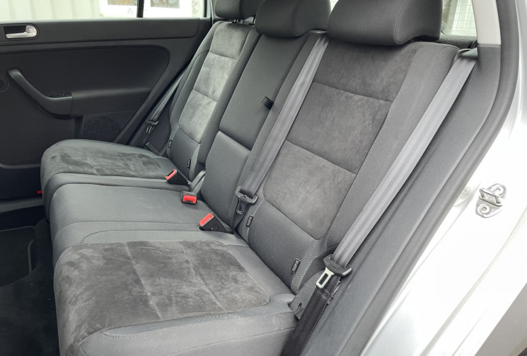VOLKSWAGEN GOLF + 1.6 TDI 105 ch Carat DSG7 87500  km