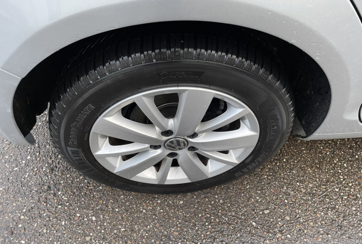 VOLKSWAGEN GOLF + 1.6 TDI 105 ch Carat DSG7 87500  km