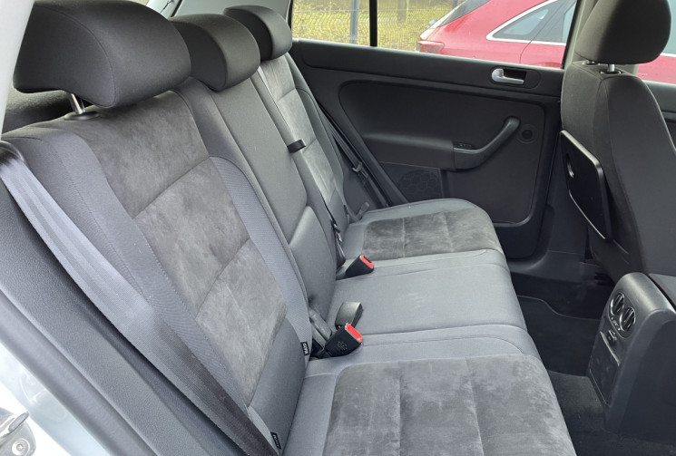 VOLKSWAGEN GOLF + 1.6 TDI 105 ch Carat DSG7 87500  km