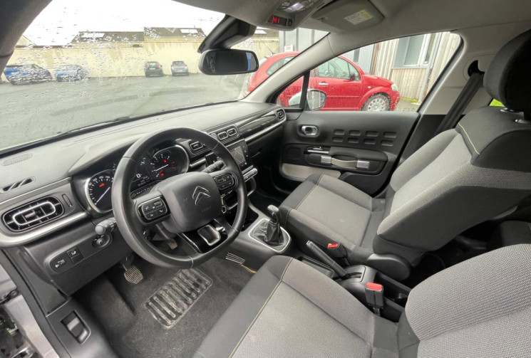 CITROEN C3 SHINE III 1.2 VTI 83CV - TRES BON ETAT -  GARANTIE 6 MOIS