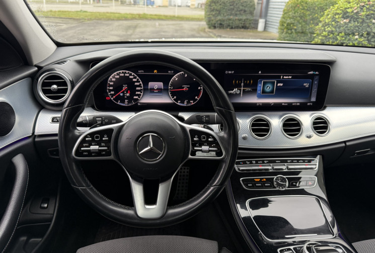 MERCEDES CLASSE E All Terrain 220 d 2.0 d 4MATIC 194 / Affichage tête haute / Sièges chauffants
