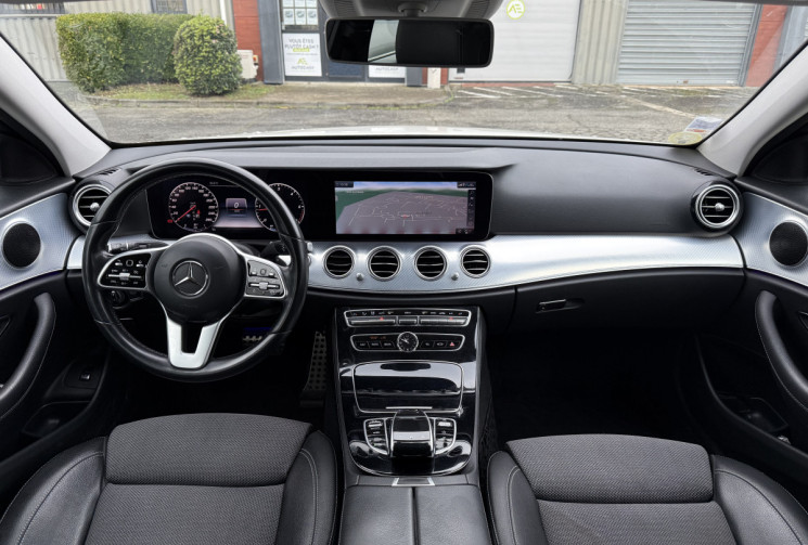 MERCEDES CLASSE E All Terrain 220 d 2.0 d 4MATIC 194 / Affichage tête haute / Sièges chauffants