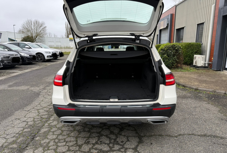 MERCEDES CLASSE E All Terrain 220 d 2.0 d 4MATIC 194 / Affichage tête haute / Sièges chauffants