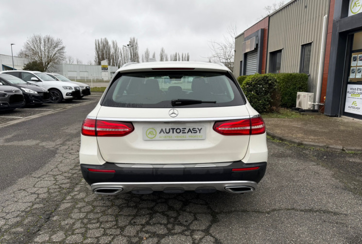 MERCEDES CLASSE E All Terrain 220 d 2.0 d 4MATIC 194 / Affichage tête haute / Sièges chauffants