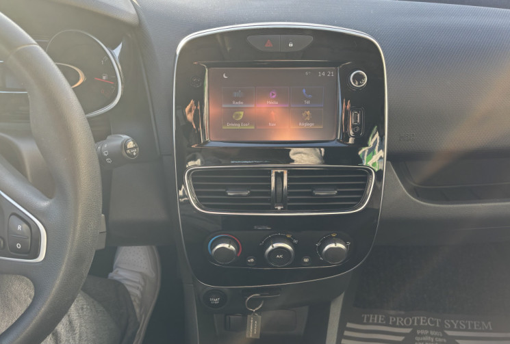 RENAULT CLIO CLIO IV Société Phase 2 1.5 dCi 75 cv