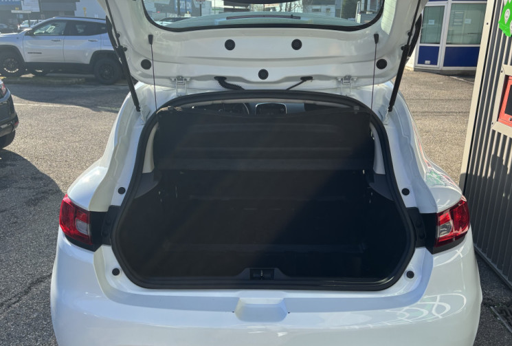 RENAULT CLIO CLIO IV Société Phase 2 1.5 dCi 75 cv